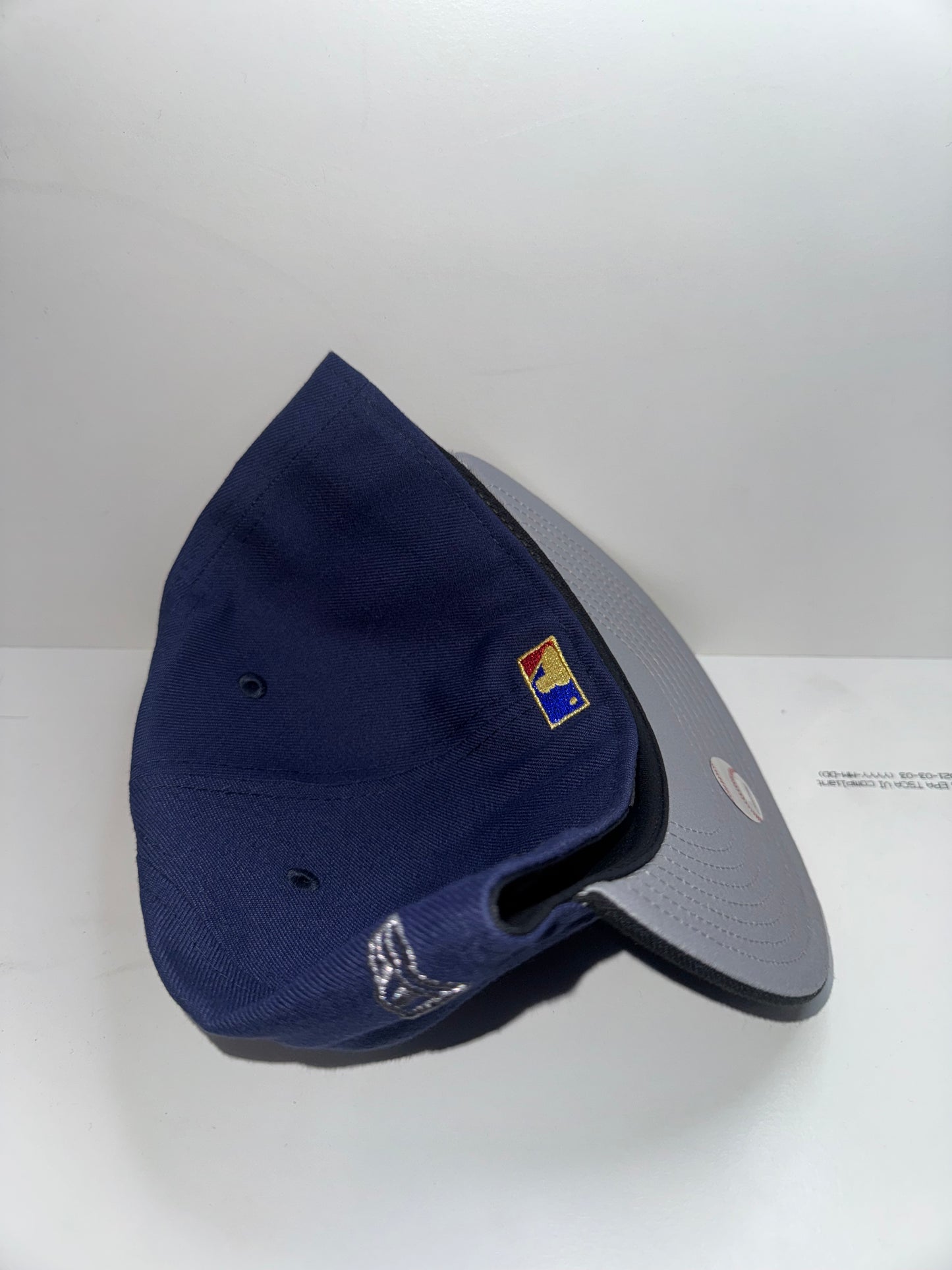 NEW YORK YANKEES “BLUE/GRAY”