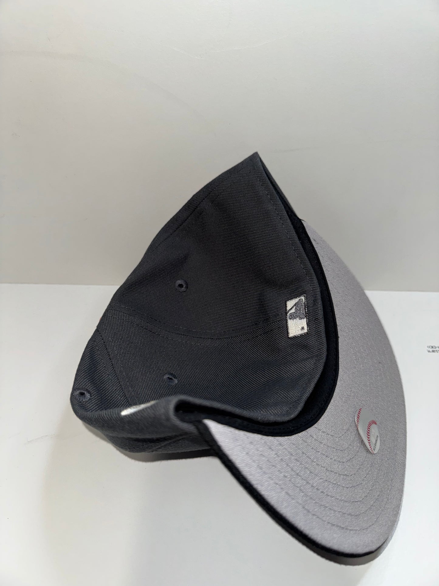 PHILADELPHIA PHILLIES GRAY/BLK