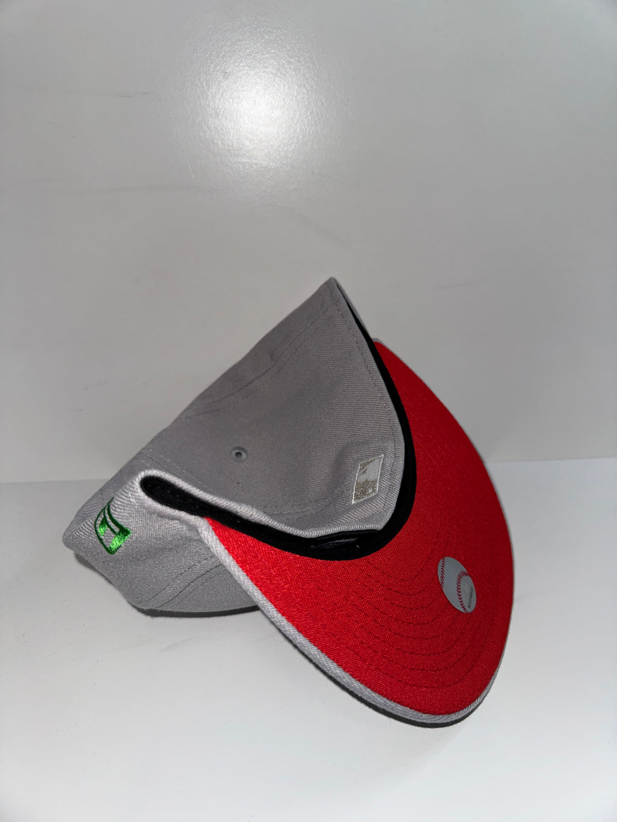 CHICAGO CUBS GRAY/RED