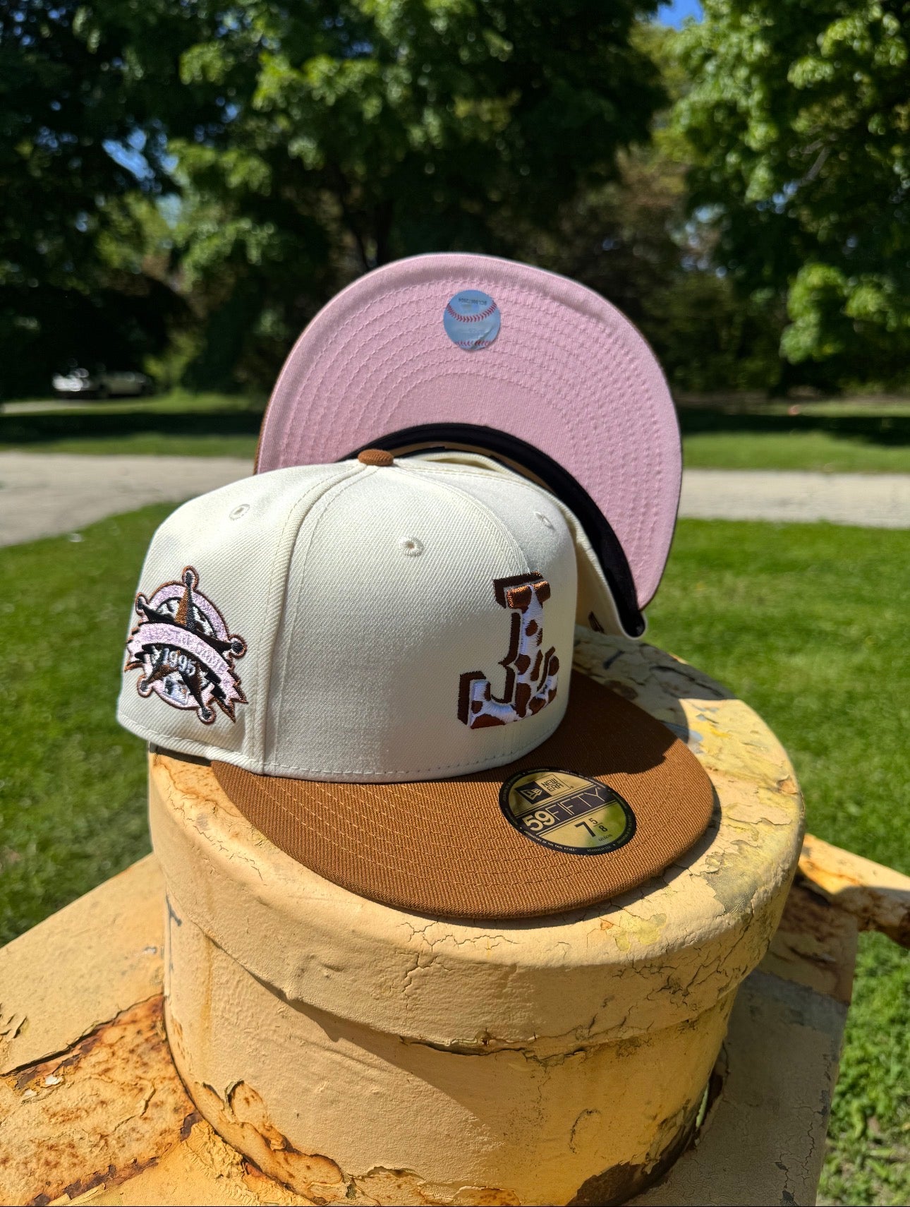 TEXAS RANGERS CHROME/BROWN