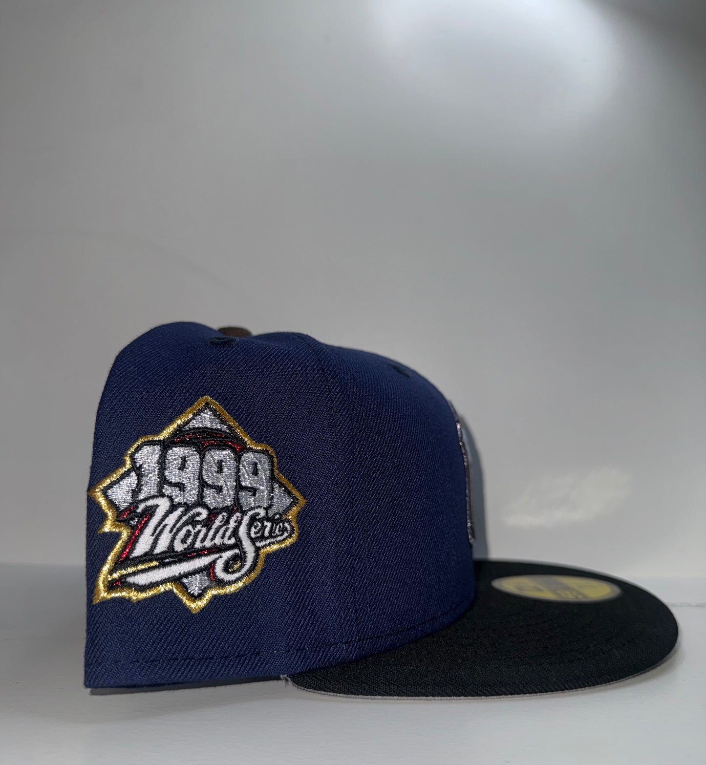 NEW YORK YANKEES “BLUE/GRAY”