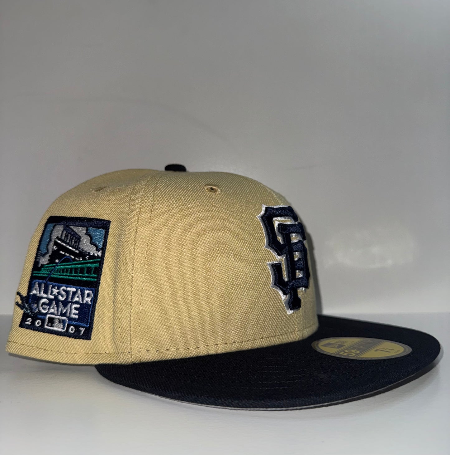 SAN FRANCISCO GIANTS VEGAS GOLD/NAVY