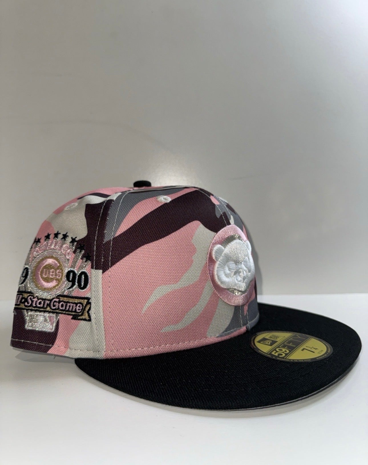 CHICAGO CUBS PINK CAMO/BLK