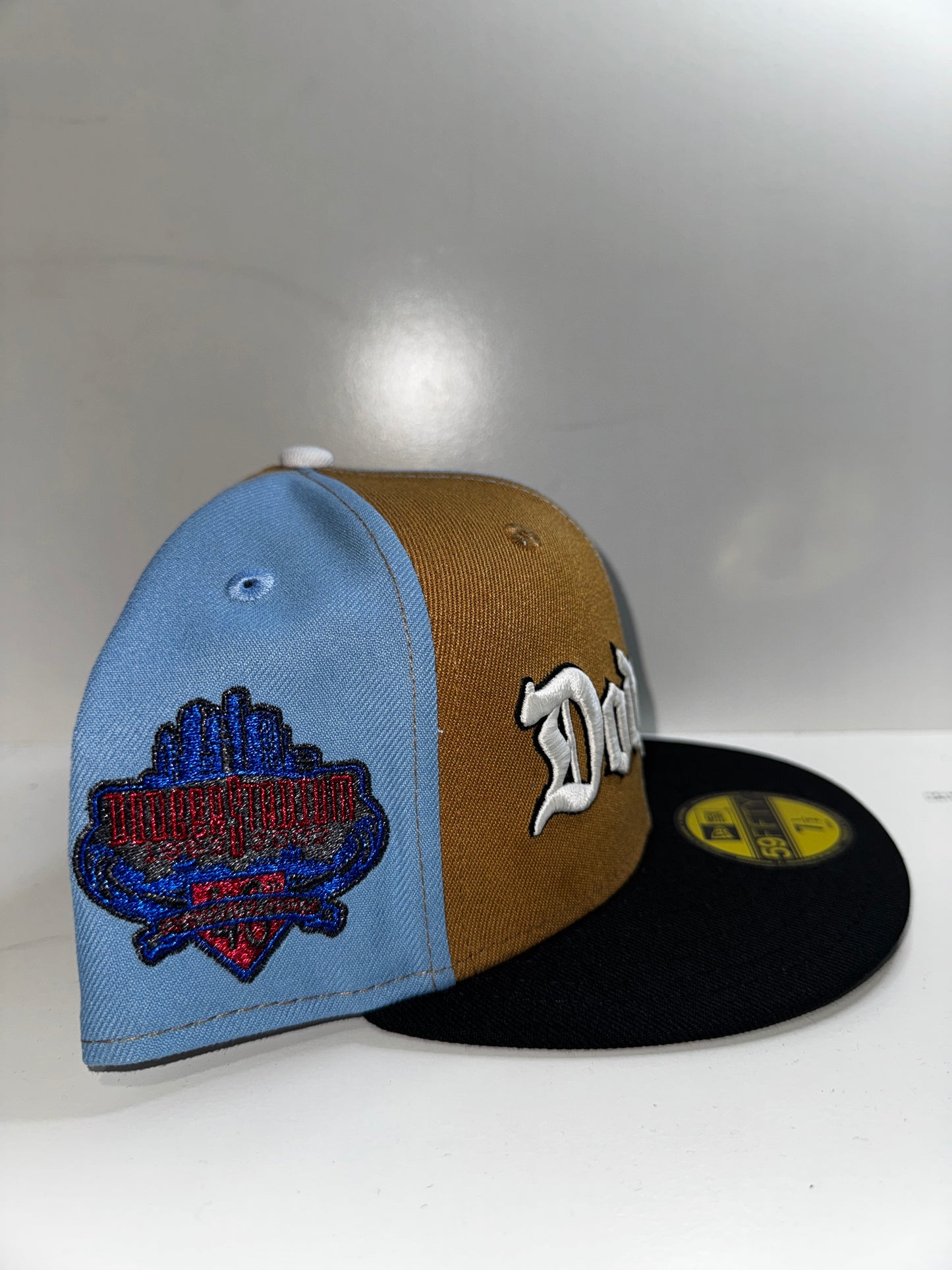 LOS ANGELES DODGERS PINWHEEL BLUE/BROWN