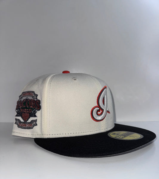 CLEVELAND INDIANS WHITE/BLK