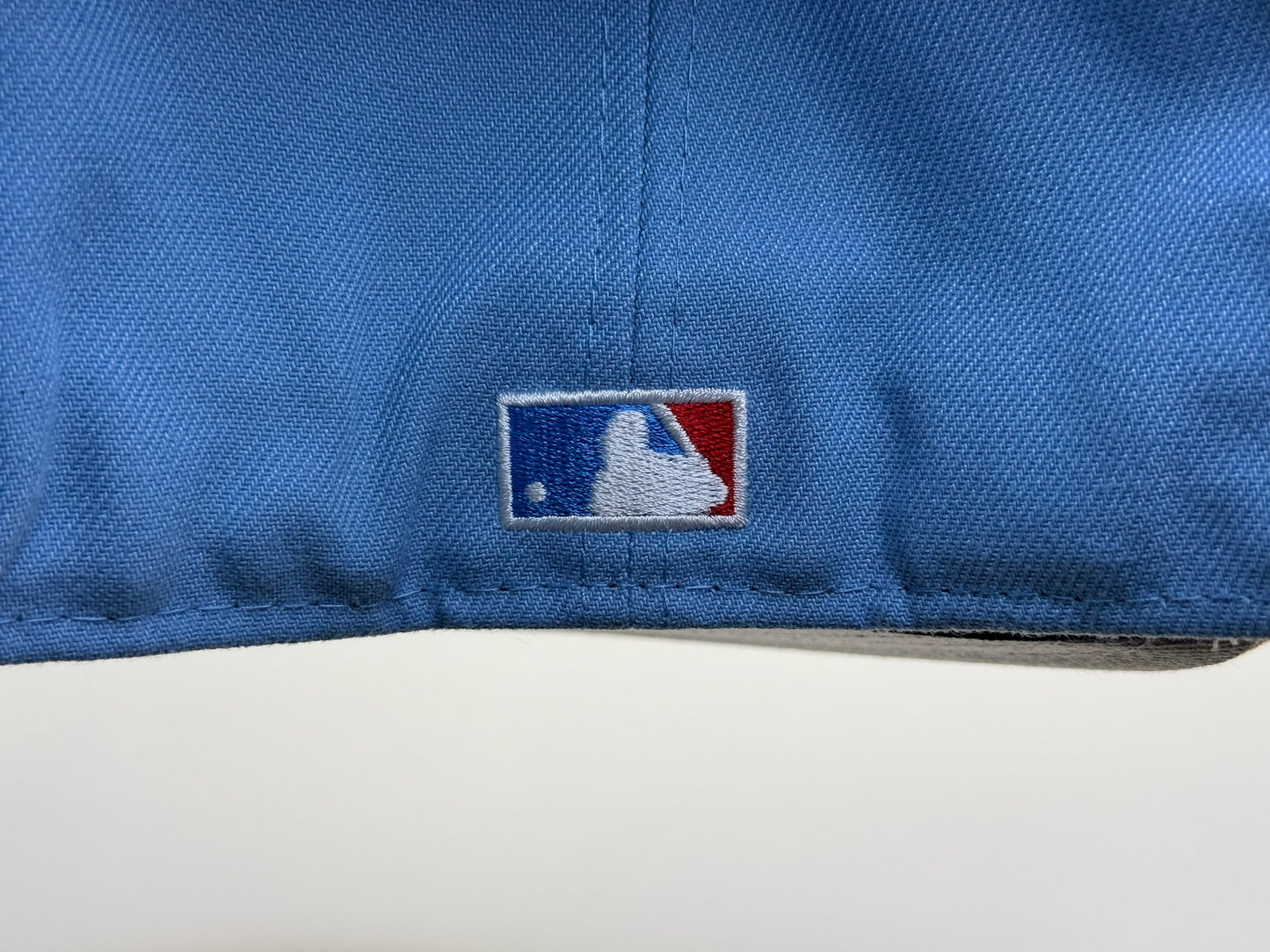 Two tone Philadelphia Phillies WS patch light blue/brown